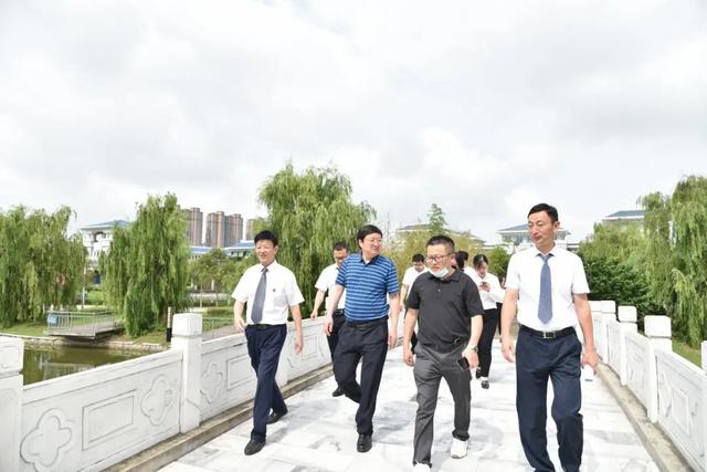 江苏省三星级职业学校评估专家组莅临我校开展检查验收工作