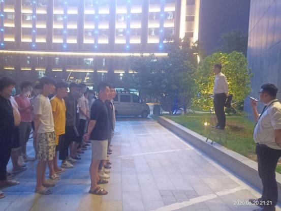 秩序井然，学风浓厚！彩票十大网站坚持每天巡班查课