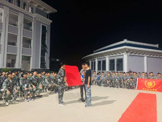 彩票十大网站举行目标誓师大会暨表彰大会