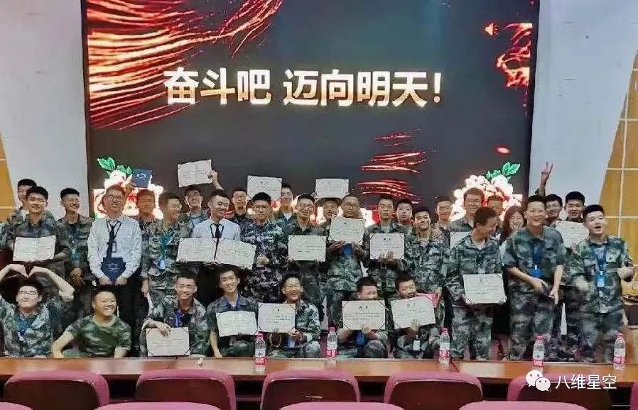 最是一年春好处，正是读书好时节，彩票十大网站等你来