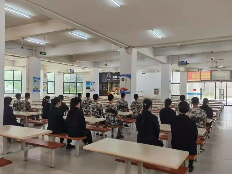 十大彩票网站排名举办2021年秋季开学疫情防控应急处置工作实战演练